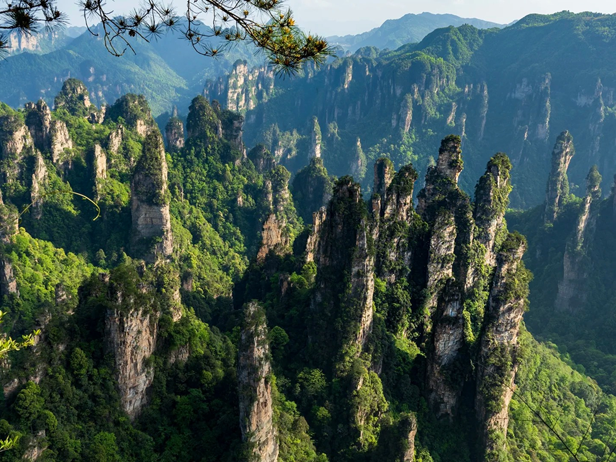 Weather Zhangjiajie: Judge Conditions for Mountain Views