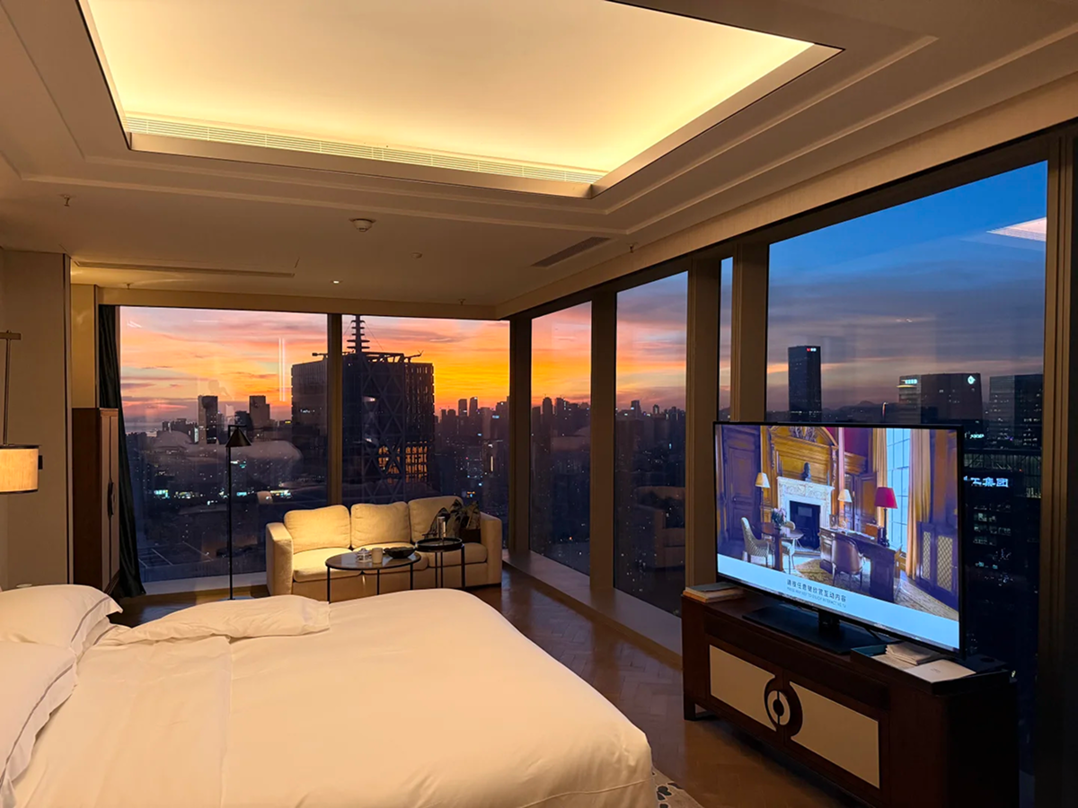 TravelToQin offers premium hotels