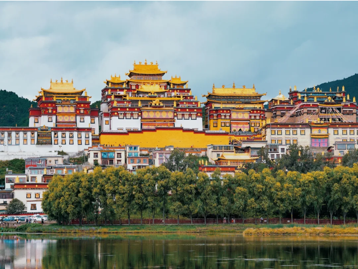 Songzanlin Monastery: Is It Worth a Special Trip?