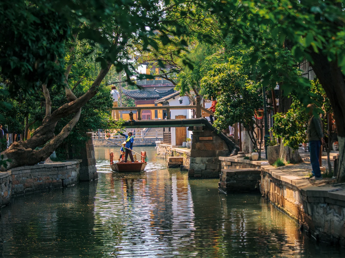 Tongli Ancient Town: A Practical Half-Day Escape from Suzhou