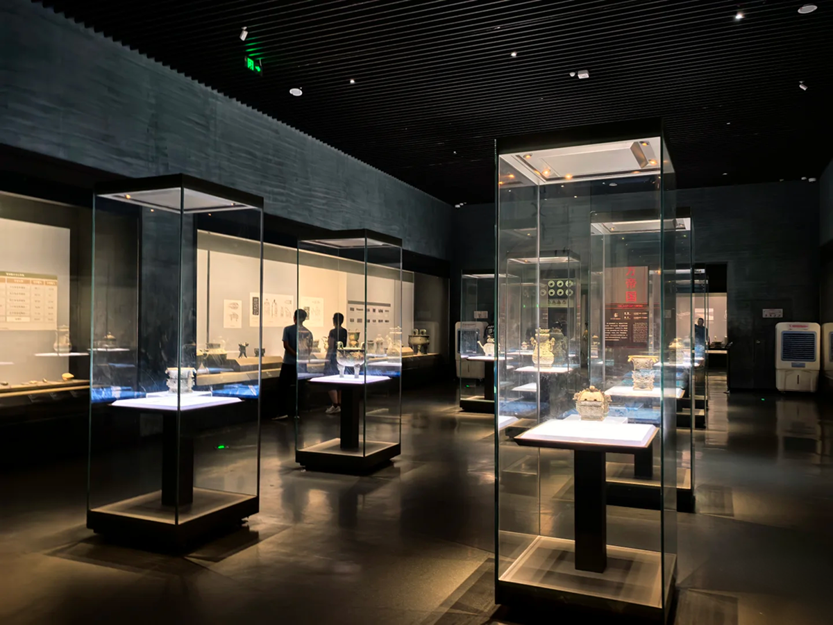 Bell Tower of Xi'an: Clarify Your Visit Before Booking