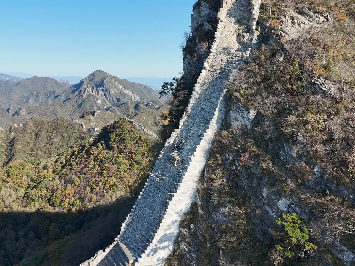 Arrow Hook Great Wall Staircase - Staircase Broken