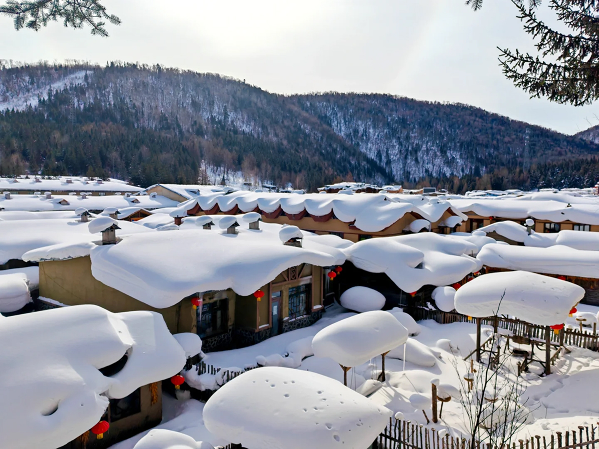 China Winter Holidays: Plan for Comfort Before Attractions