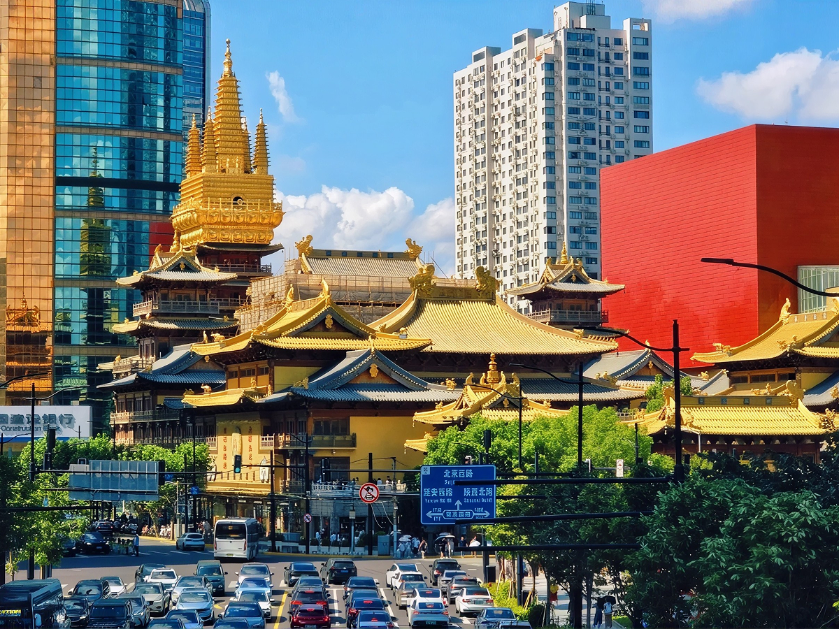 Temple of Chinese: Verify the Real Name Before You Plan